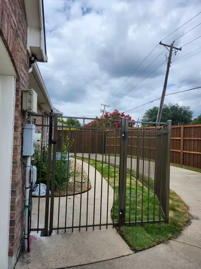 Aluminum Fence